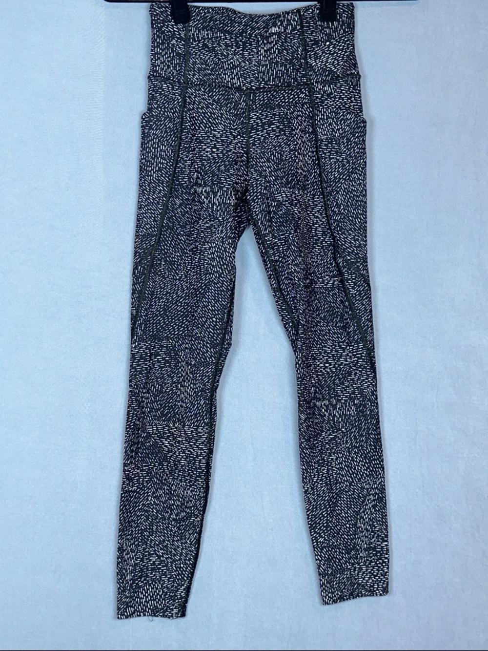 Athleta Stash Pocket Leggings Speckled Black White Womens XXS